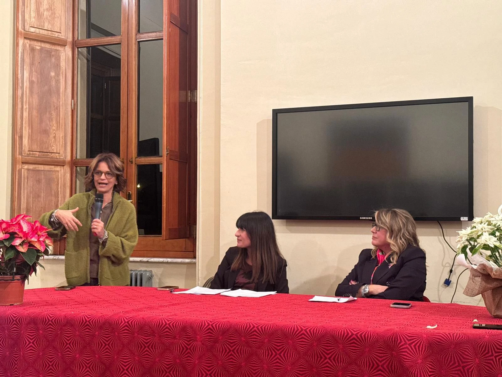 “Discute la città”, Bianca Rende riunisce i comitati di Cosenza e avvia un dialogo permanente con i quartieri