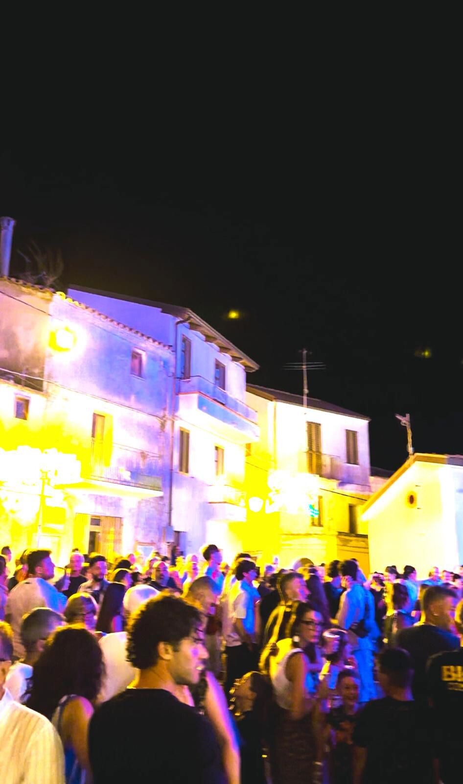 images Quando la musica restituisce un'anima ai luoghi: Montepaone plaude la I edizione de "La Notte di San Felice"