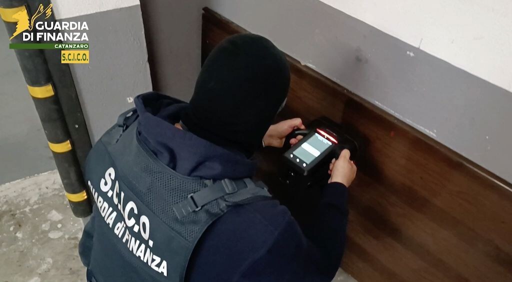 'Ndrangheta e spaccio internazionale di droga, parte l'udienza preliminare al clan Gallace images 'Ndrangheta e spaccio internazionale di droga, parte l'udienza preliminare al clan Gallace