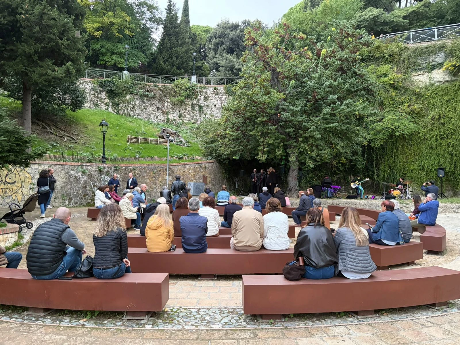 Catanzaro, Villa Margherita riparte: conclusi i lavori di valorizzazione, nuovi spazi per eventi, giovani e socialità