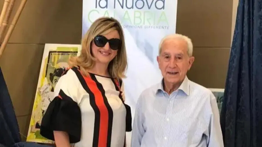 images 5 anni di noi: auguri a La Nuova Calabria