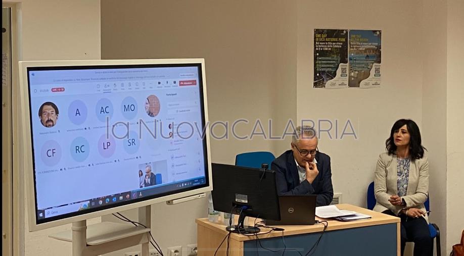 Integrazione, presentato a Catanzaro il progetto ‘Percorsi’ rivolto ai minori stranieri non accompagnati 
 images Integrazione, presentato a Catanzaro il progetto ‘Percorsi’ rivolto ai minori stranieri non accompagnati