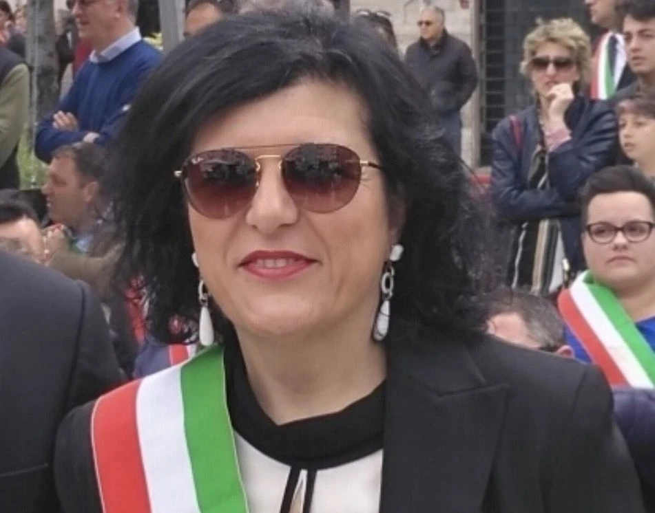 Furto alle Poste di Laino Borgo, il sindaco: “Atto criminale che ferisce la comunità”