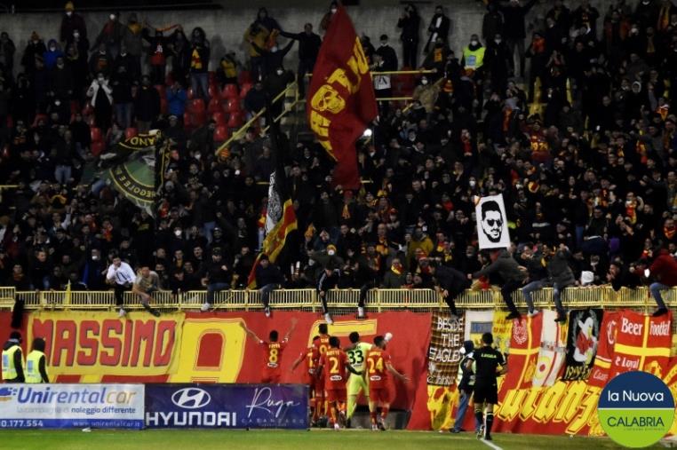 images Us Catanzaro 1929, occhi puntati alla Fidelis Andria imbottita di ex giallorossi