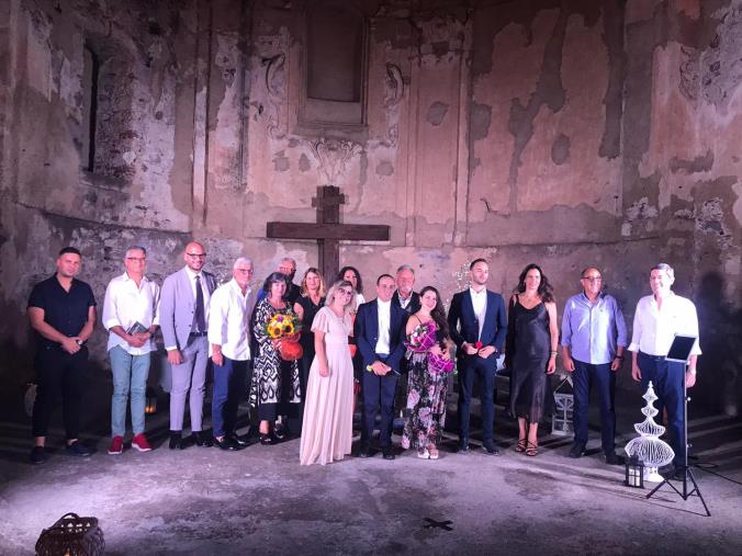 images Simeri Crichi, emozione e partecipazione con la rassegna letteraria “Un libro nel borgo” di Don Francesco Cristofaro