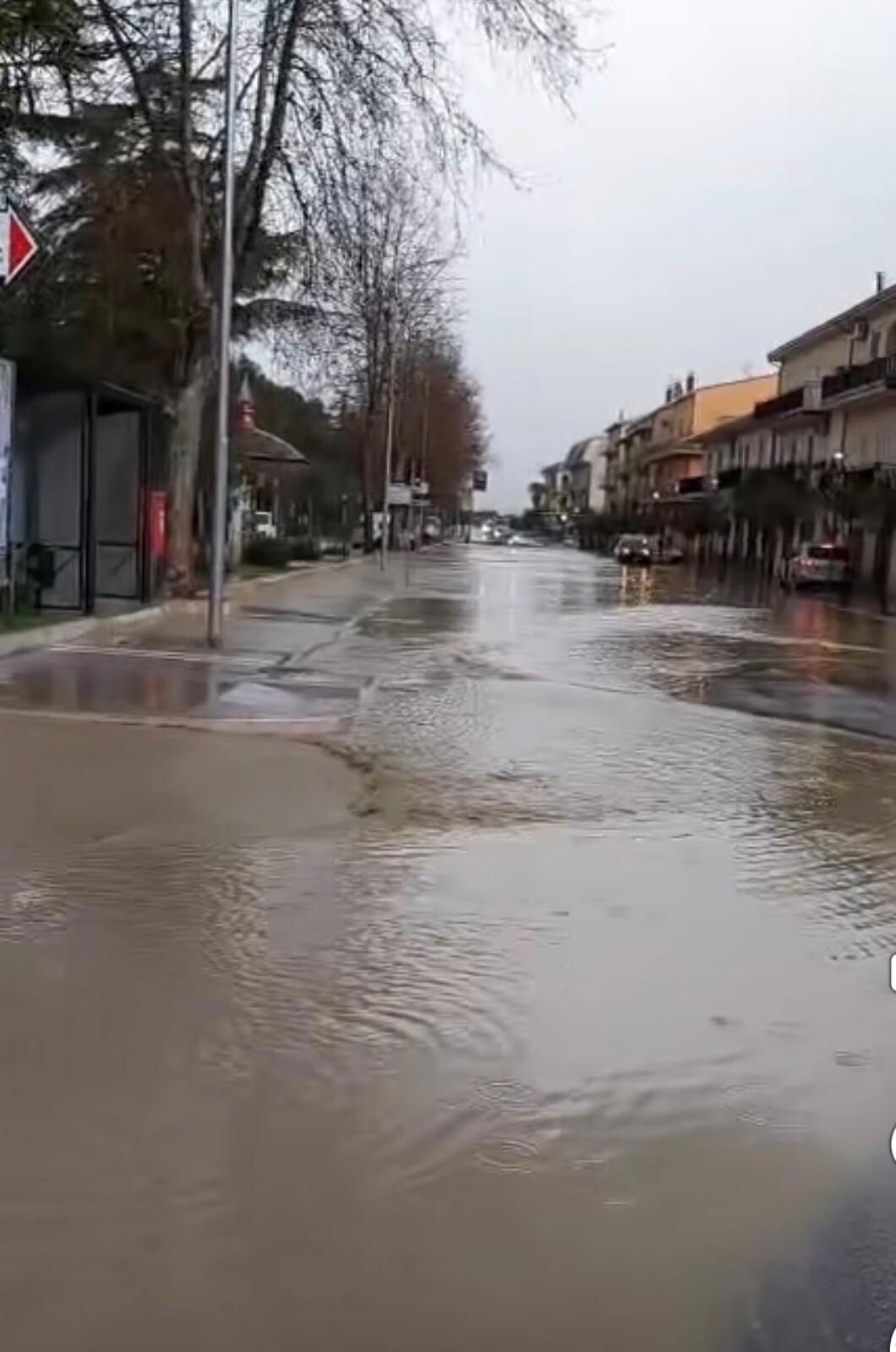 images Maltempo nel Cosentino, esonda il torrente Acquaniti
