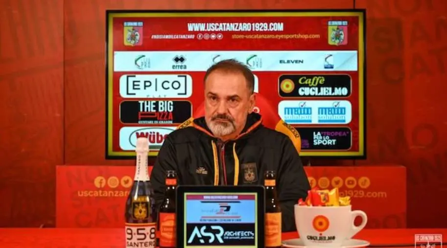 images Vivarini prima delle sfida col Giugliano: "Affronteremo una squadra vogliosa di fare punti"