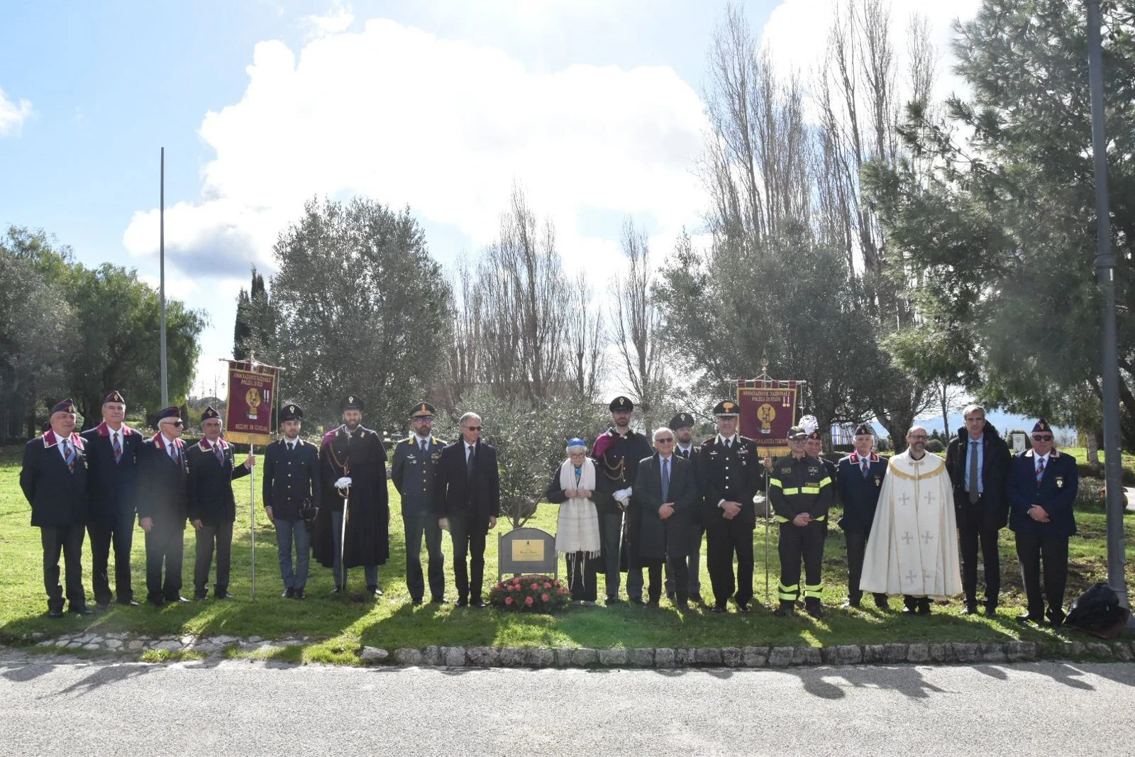 Catanzaro, l'omaggio della Polizia al commissario Palatucci nell' 81° anniversario della sua morte
