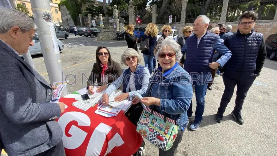 A Catanzaro il presidio della Cgil Area Vasta, Spi Cgil ed Fp Cgil per il rilancio del sistema della Sanità pubblica
images A Catanzaro il presidio della Cgil Area Vasta, Spi Cgil ed Fp Cgil per il rilancio del sistema della Sanità pubblica