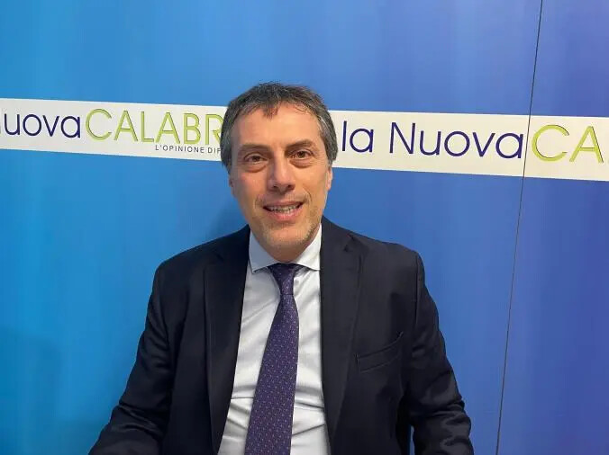 images Don Mimmo Battaglia cittadino onorario di Catanzaro, Fiorita: "Abbiamo atteso il contesto giusto"