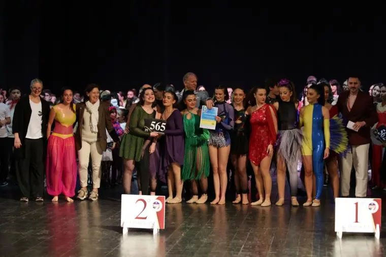 images La “Poesia dei piedi” conquista il Politeama di Catanzaro con la decima edizione dell'Open Dance