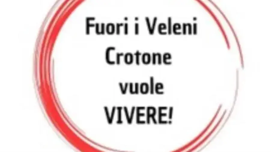 images Il comitato "Fuori i Veleni Crotone" contro il Piano regionale rifiuti