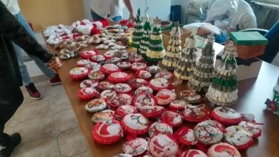 images Catanzaro, a Le Fontane il Natale si veste di solidarietà con Mondo Rosa e Centro Calabrese di solidarietà