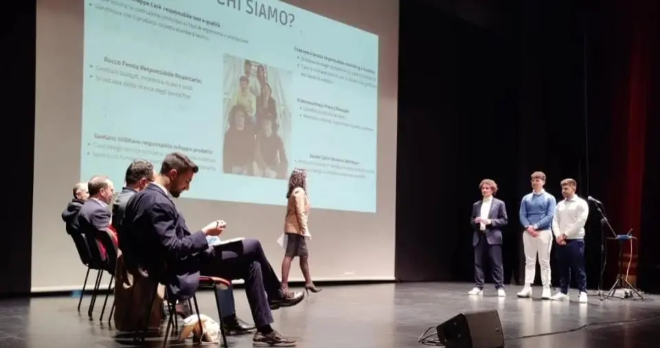 images UniCaLab, premiate 3 idee d'impresa per la sanità, l'economia circolare e il benessere animale
