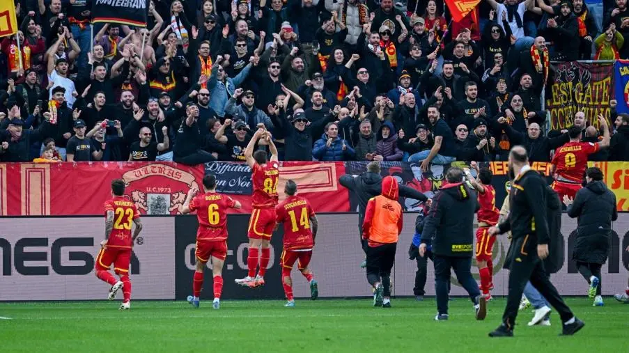 Aquile a gonfie vele dopo il blitz di La Spezia images Aquile a gonfie vele dopo il blitz di La Spezia