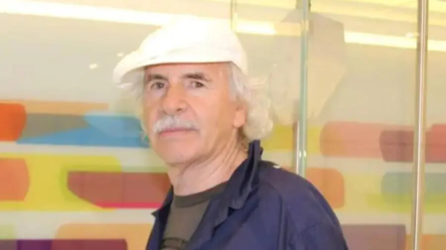 Il Museo Civico di Taverna arricchisce la sua collezione con un'opera donata dall'artista Vinicio Momoli images Il Museo Civico di Taverna arricchisce la sua collezione con un'opera donata dall'artista Vinicio Momoli