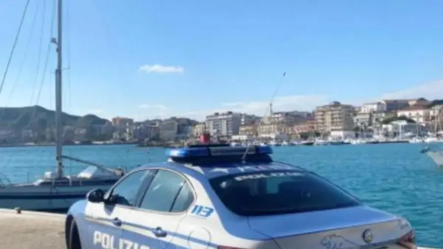 Ferito in una sparatoria a Crotone: la vittima arrestata per spaccio di droga