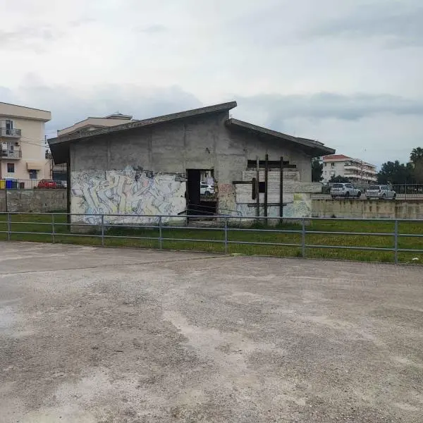 Catanzaro, degrado all’IC 'Vivaldi': la denuncia di Critelli (Nuova Genesi)  images Catanzaro, degrado all’IC 'Vivaldi': la denuncia di Critelli (Nuova Genesi)