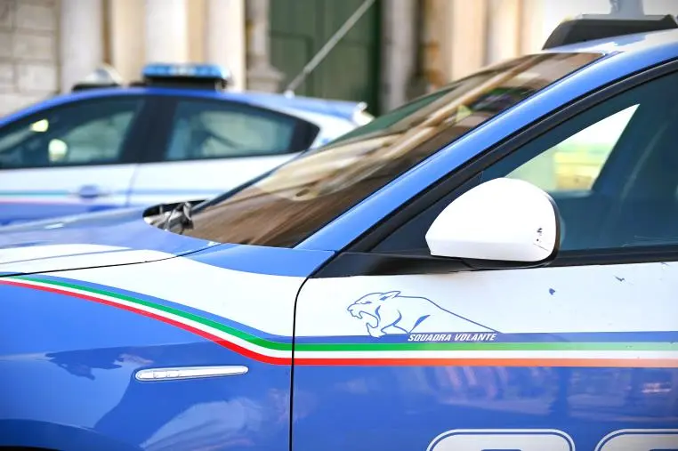 images Sventato un furto ai danni di una nota catena di supermercati nel Reggino: un arresto