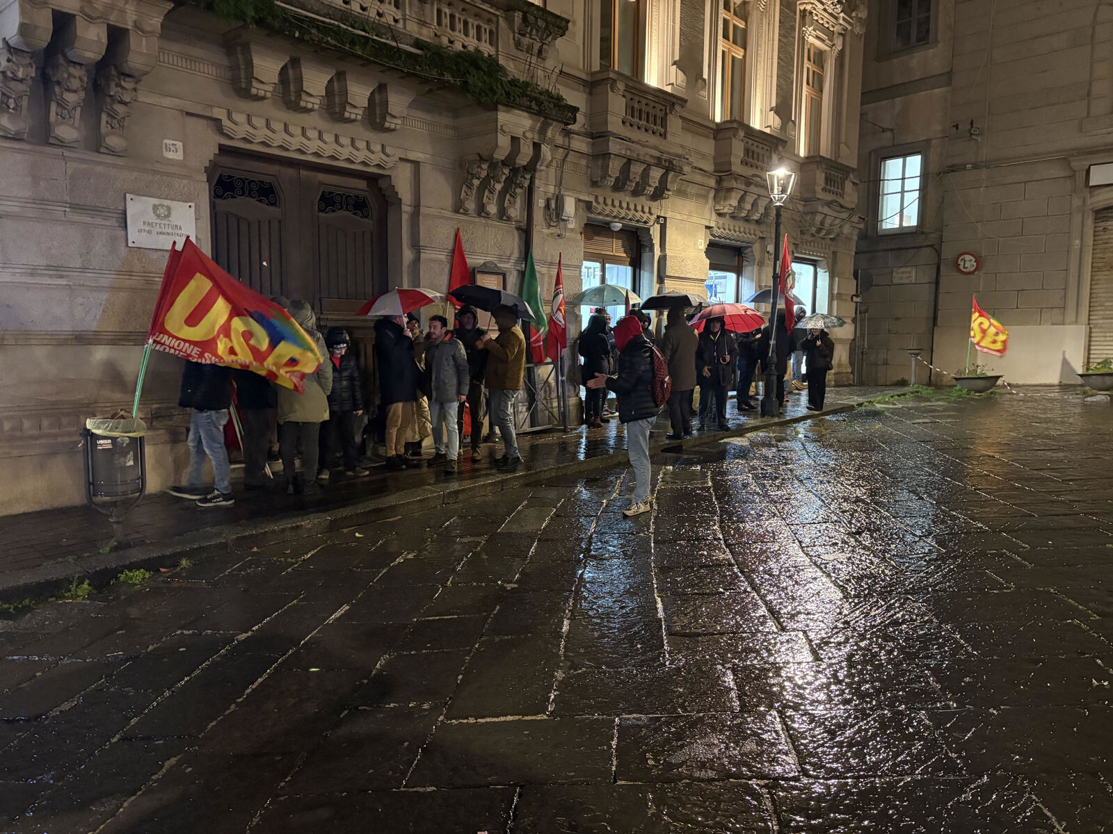 images &nbsp;La Federazione USB condanna l'aggressione degli Stati Uniti contro il Venezuela, il 10 gennaio in piazza