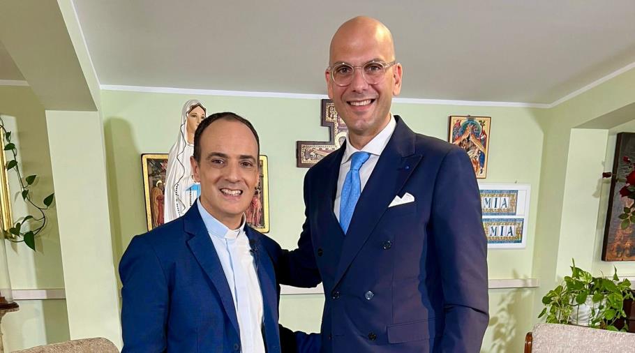 Mercoledì la presentazione del libro "Il Tempo del Perdono" di Don Francesco Cristofaro images Mercoledì la presentazione del libro "Il Tempo del Perdono" di Don Francesco Cristofaro