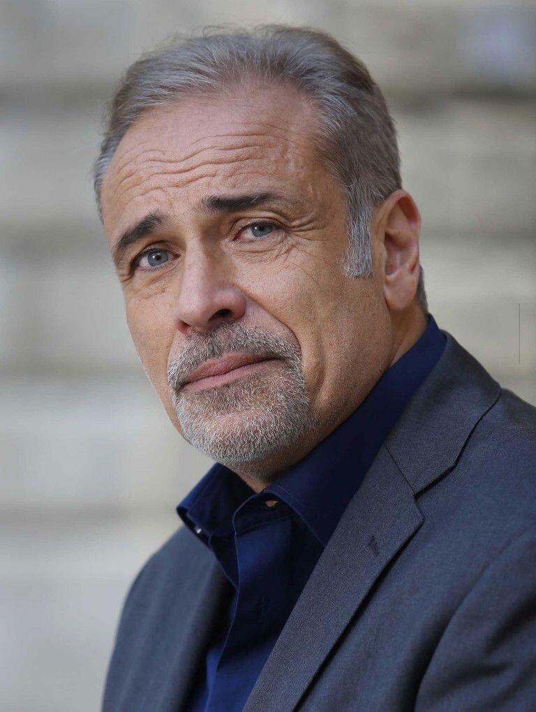 images Catanzaro, all'attore Enzo Decaro sarà conferito il premio ”Una zampa per …amica”