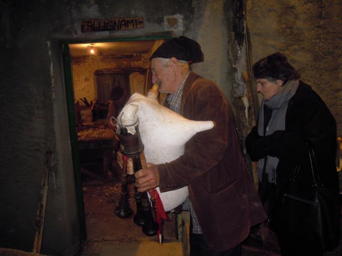 Taverniti: “Viviamo i Presepi viventi di Calabria alimentando il falò della coesione e della fede” images Taverniti: “Viviamo i Presepi viventi di Calabria alimentando il falò della coesione e della fede”