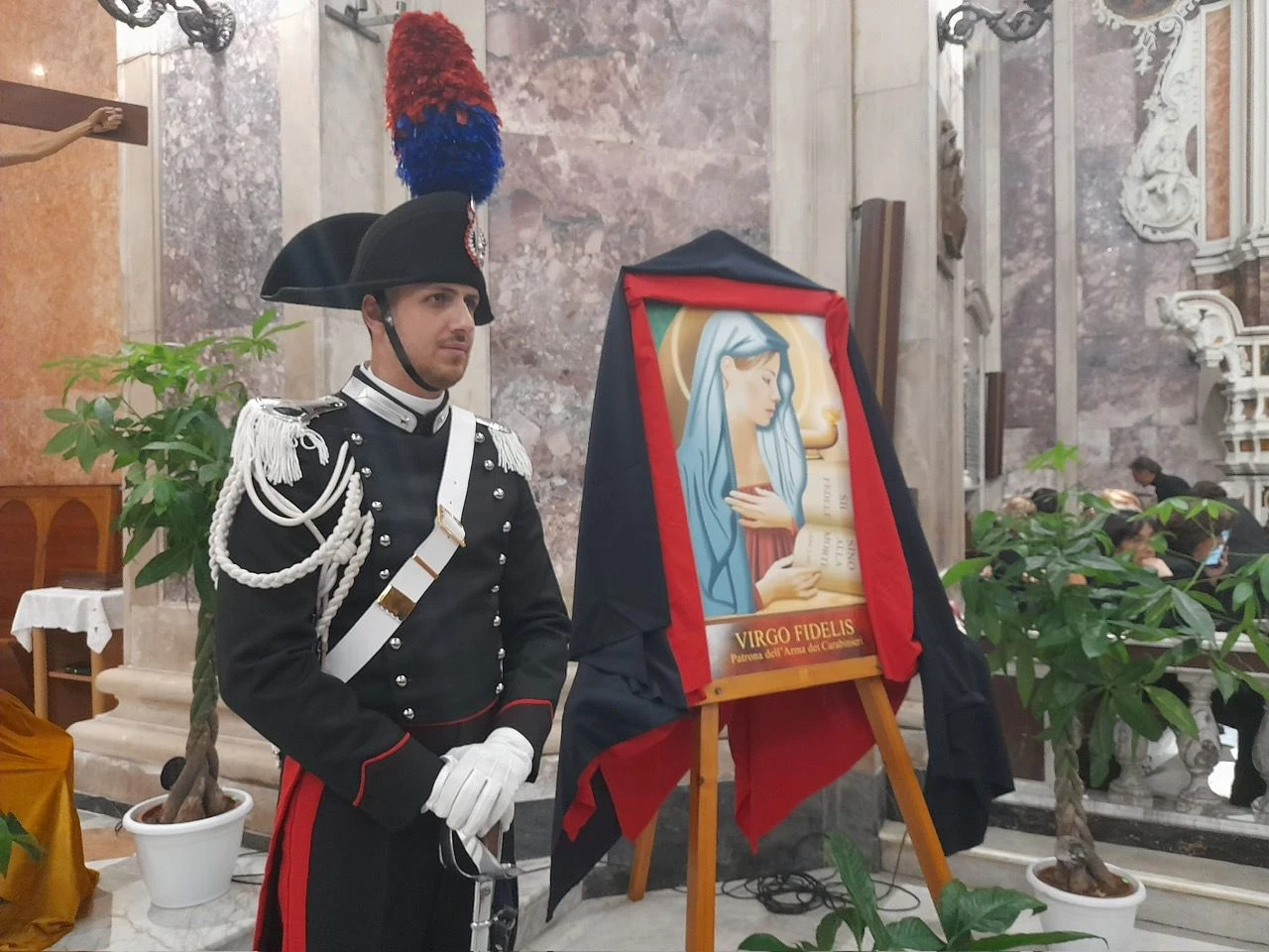 Catanzaro, all'Immacolata celebrata la 'Virgo Fidelis', patrona dei carabinieri 