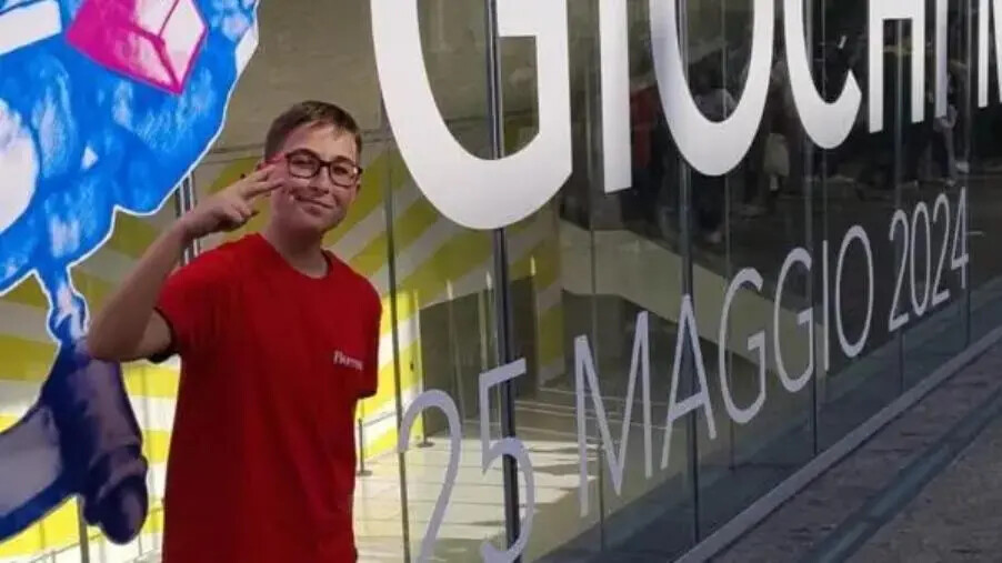 Il catanzarese Giuseppe Panzino vola alla finale nazionale dei Giochi Matematici Bocconi images Il catanzarese Giuseppe Panzino vola alla finale nazionale dei Giochi Matematici Bocconi