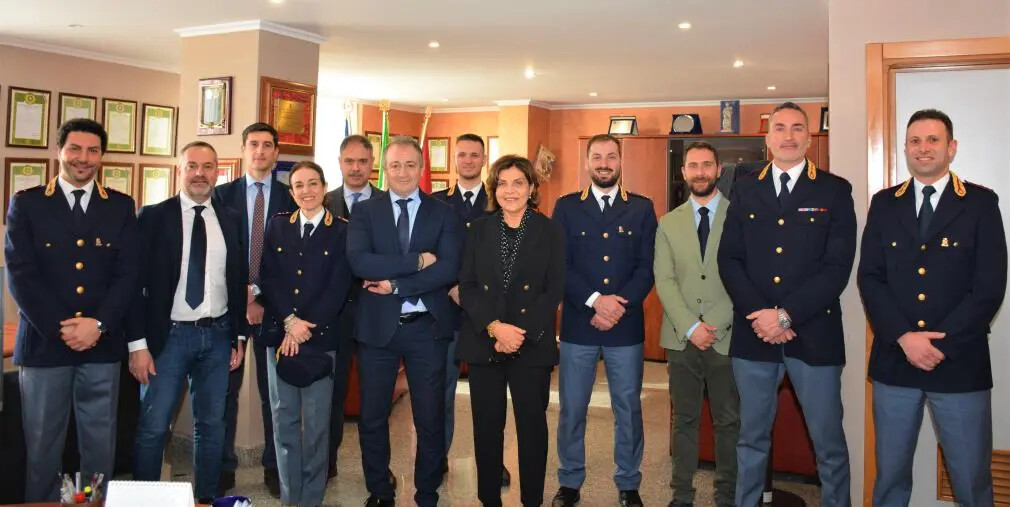 images Vibo, il prefetto Colosimo in visita negli uffici della Questura: incontro con dirigenti e funzionari&nbsp;