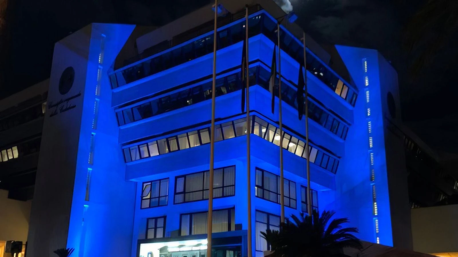 Giornata Mondiale della Consapevolezza sull’Autismo, Palazzo Campanella si illumina di blu
 