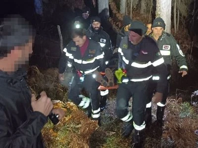 Taverna, si smarrisce cercando funghi: 74enne ritrovato in stato di ipotermia