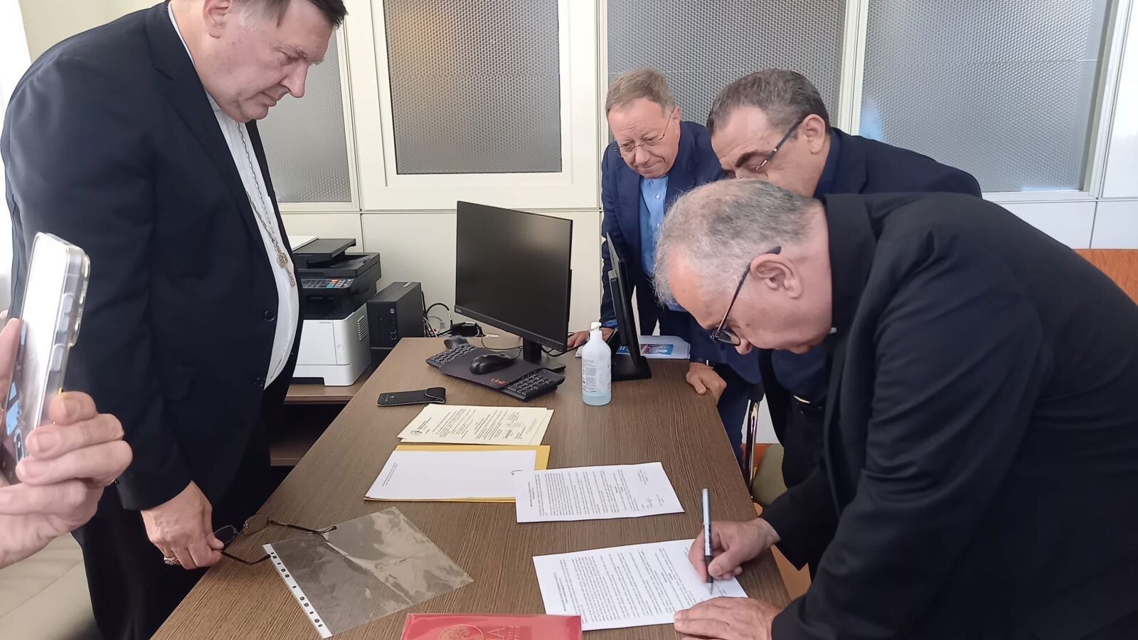 Nuove nomine al Tribunale Ecclesiastico Interdiocesano Calabro di Appello: Don Marcello Froiio vicario giudiziale e don Giuseppe Angotti l'aggiunto images Nuove nomine al Tribunale Ecclesiastico Interdiocesano Calabro di Appello: Don Marcello Froiio vicario giudiziale e don Giuseppe Angotti l'aggiunto