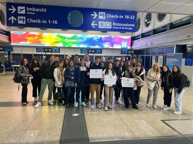 Viaggio a Bruxelles, Princi: "Positiva l'esperienza delle nostre eccellenze scolastiche" (FOTO) images Viaggio a Bruxelles, Princi: "Positiva l'esperienza delle nostre eccellenze scolastiche" (FOTO)