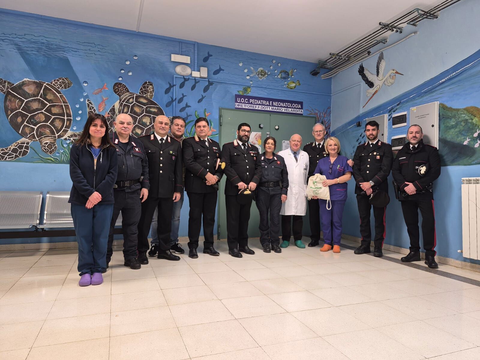 images "La Befana della biodiversità": a Reggio speranza e natura negli ospedali pediatrici con i Carabinieri Forestali 