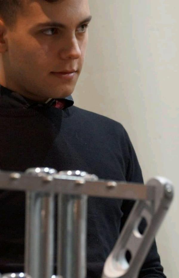 Il percussionista La Serra all’Auditorium Casa Canonica di Melicucco
images Il percussionista La Serra all’Auditorium Casa Canonica di Melicucco