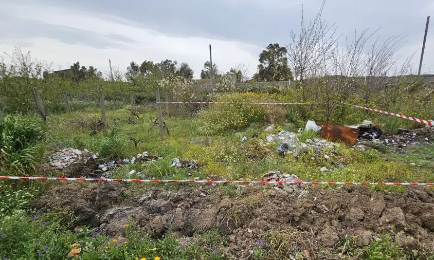 images Sequestrate 2 discariche nel Crotonese: una era a ridosso di un’area di pregio naturalistico  