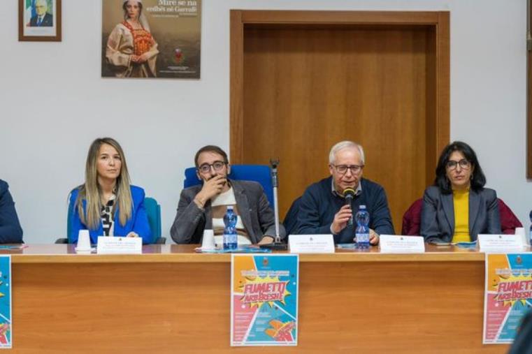 images Presentata a Caraffa la raccolta di fumetti in lingua arbëreshë  