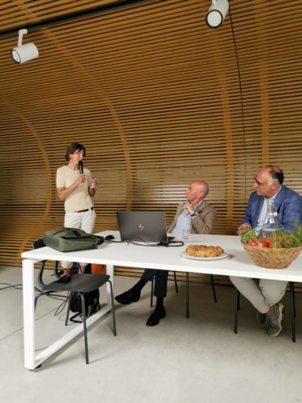 “Arte Culinaria e Nutraceutica”, l’Antica Congrega Tre Colli in cattedra al corso di Alta formazione Umg images “Arte Culinaria e Nutraceutica”, l’Antica Congrega Tre Colli in cattedra al corso di Alta formazione Umg