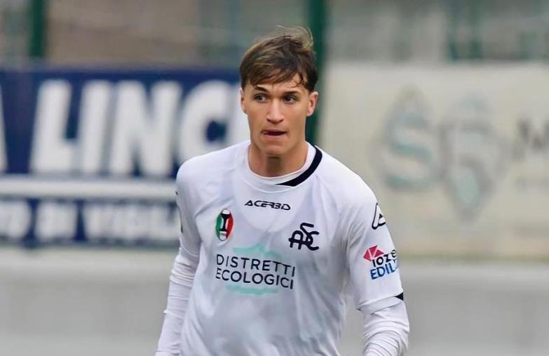 Un catanzarese in Serie A, Leonardo Pedicillo tra i convocati in Spezia-Napoli images Un catanzarese in Serie A, Leonardo Pedicillo tra i convocati in Spezia-Napoli