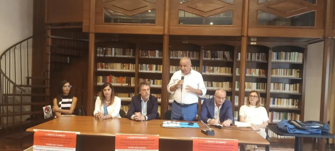 images Catanzaro, Mammoliti: "Con il centrosinistra sarebbe stato istituito un reddito di dignità"