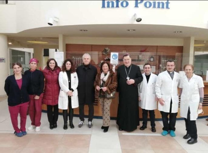 images Catanzaro, Mons. Maniago visita gli ammalati al Policlinico di Germaneto