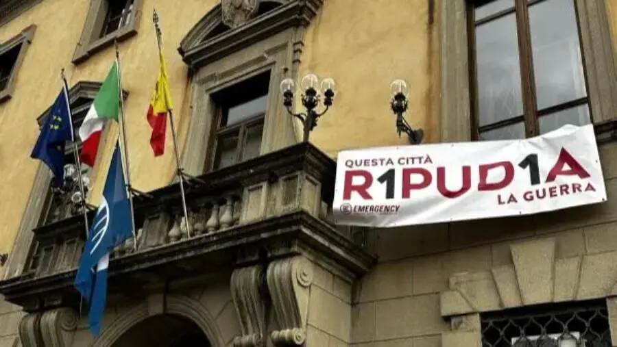 images Il Comune di Catanzaro aderisce alla campagna nazionale di Emergency "R1pud1a la guerra"