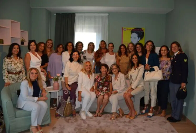 "Una stanza tutta per sé", l'inaugurazione al commissariato di polizia di Lamezia Terme images "Una stanza tutta per sé", l'inaugurazione al commissariato di polizia di Lamezia Terme