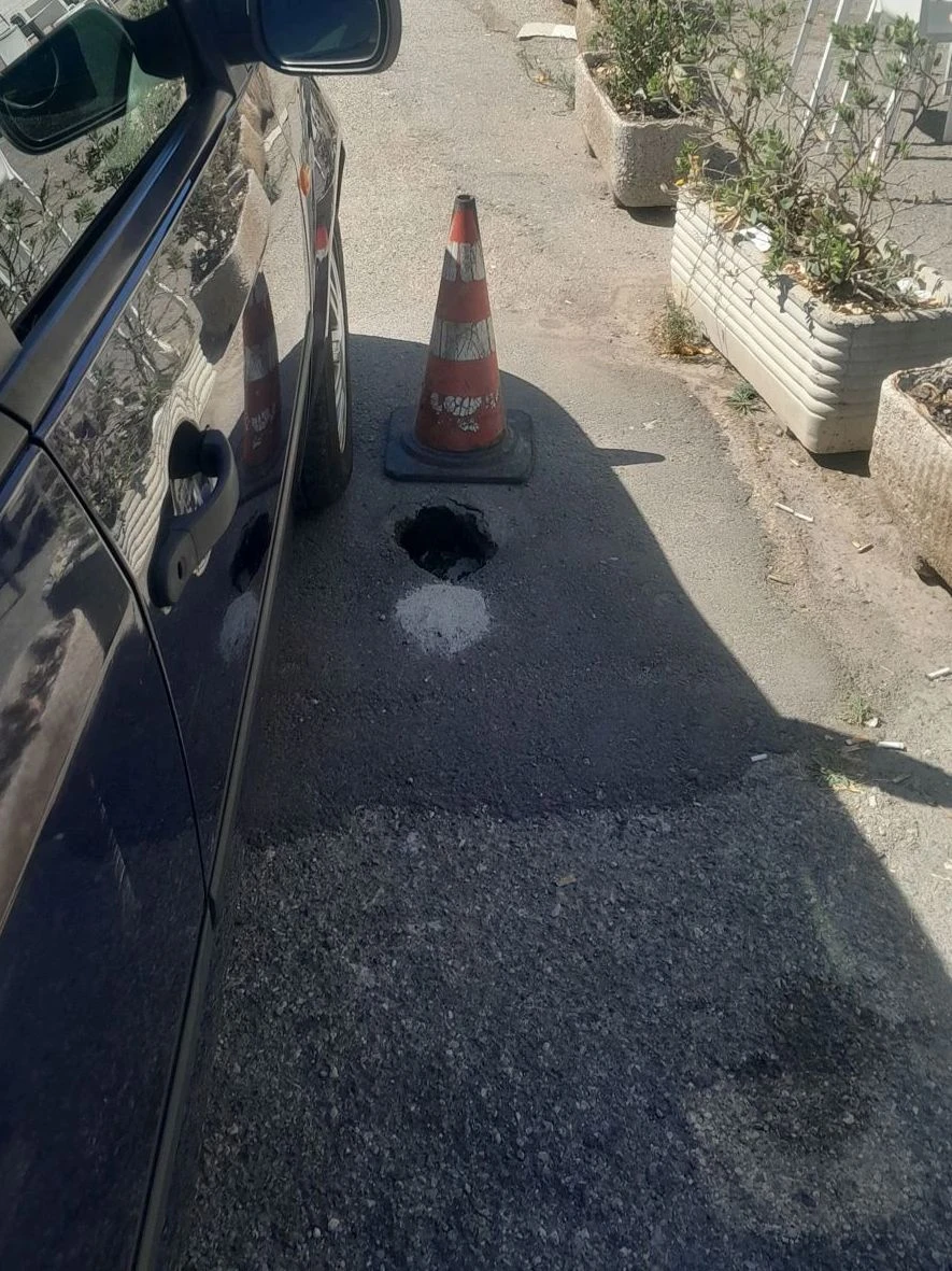 L’associazione Ponte Morandi: “Buca pericolosa nei pressi del lungomare”