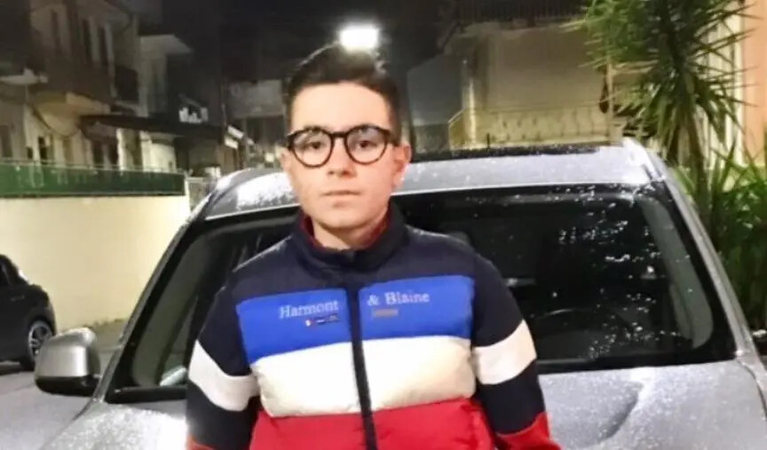 images Tragico incidente in moto nel Crotonese, muore un ragazzo di 15 anni