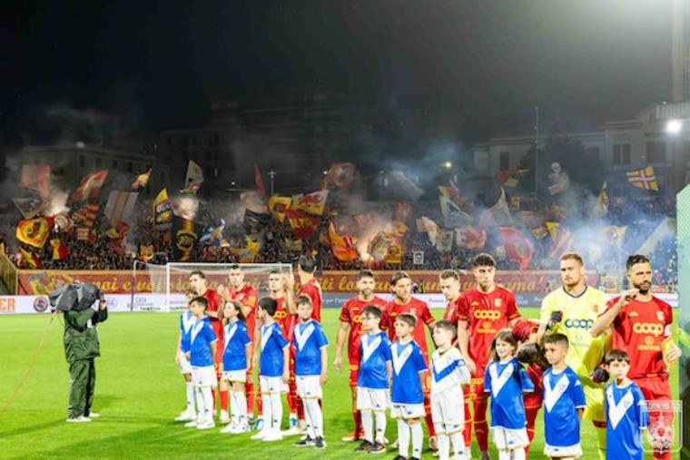 images Serie BKT/Play-off, Catanzaro e Cremonese in campo alle 20.30: le formazioni ufficiali