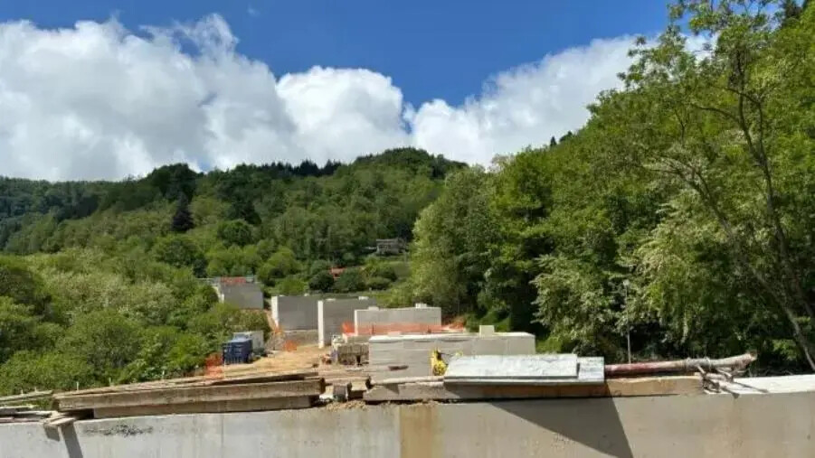 images Chiusa da tre anni la SS 283 delle Terme, il circolo del Pd di Fagnano Castello: "Ritardo non tollerabile"