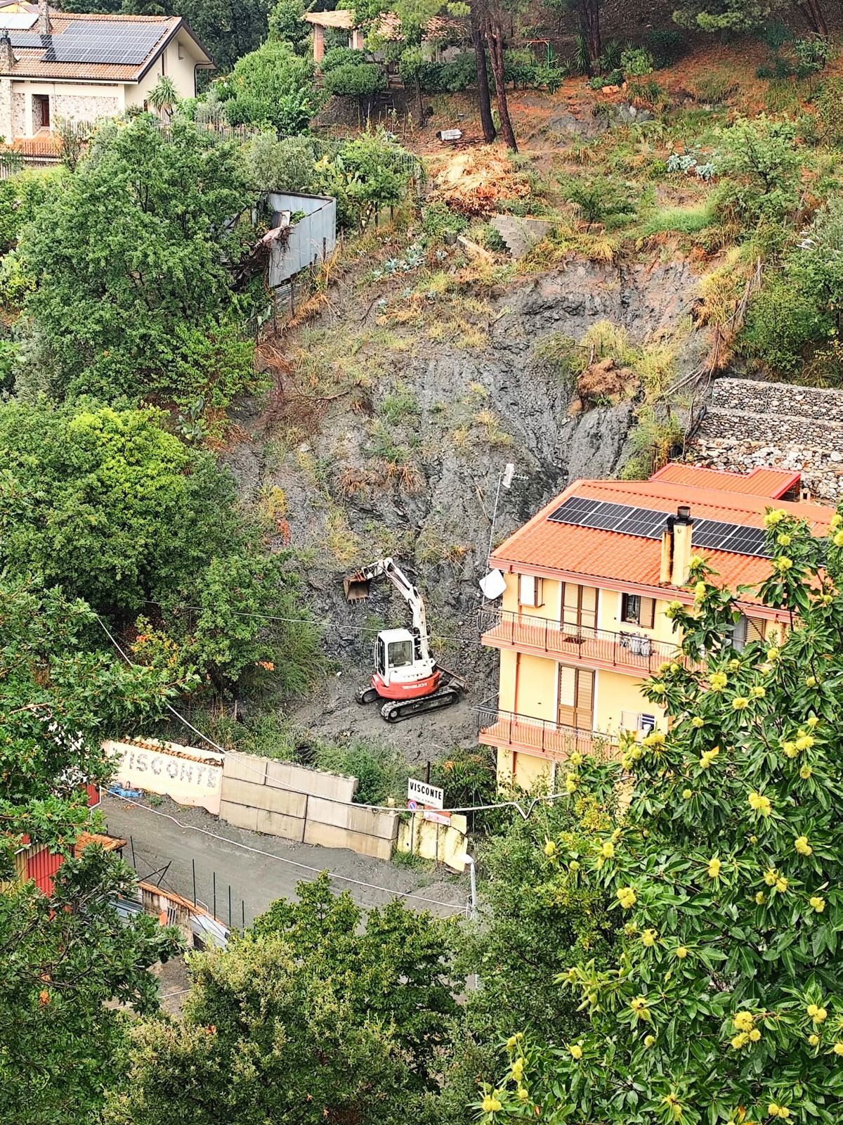 images Opat: "Emergenza frane e smottamento&nbsp;in località&nbsp;Visconte&nbsp;nella zona di&nbsp;Sant’Elia di Pentone"