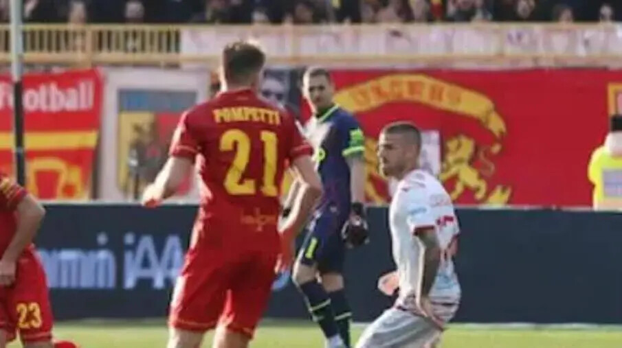 images Il corsivo giallorosso, un grazie a Pompetti e il "panettone amaro" di Santo Stefano per il Catanzaro